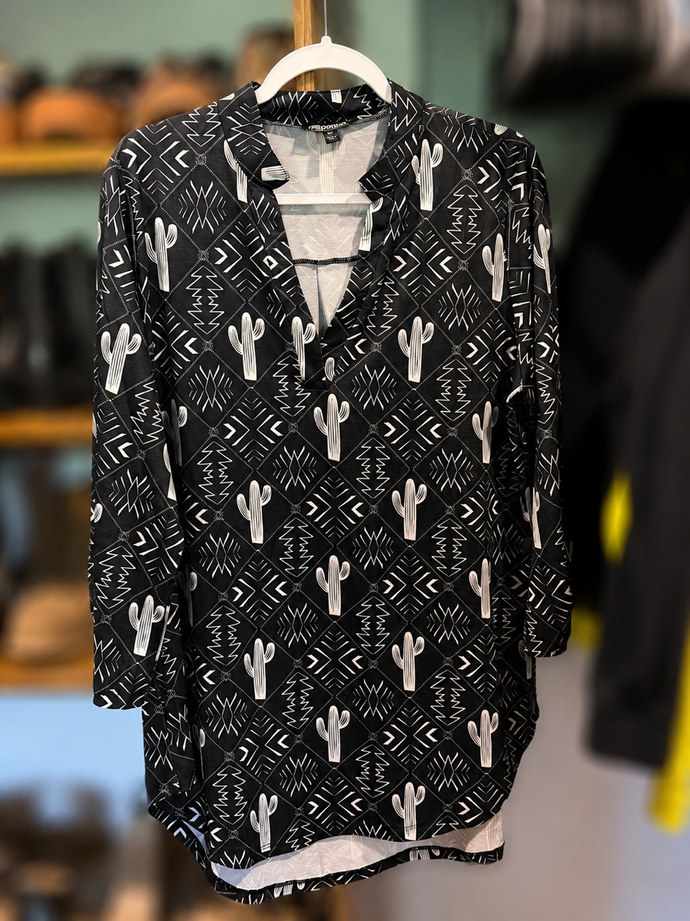 Black Cactus-Print Tunic Blouse - 3/4 Sleeve